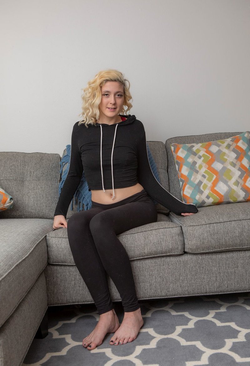 Людмилюшка, 21 год, 2 размер груди